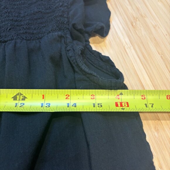 Old Navy Smocked Black Ruffle Tank Size Small Boho Breathable Whimsy - Picture 6 of 8